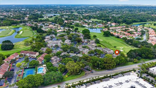 7102 Woodmont Way, Tamarac, FL 33321