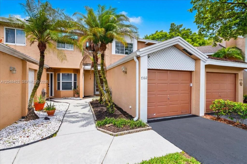 7102 Woodmont Way, Tamarac, FL 33321