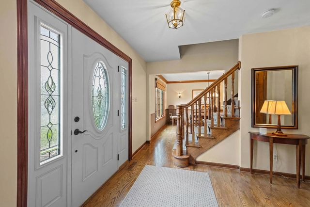 8770 Butterfield Lane, Orland Park, IL 60462