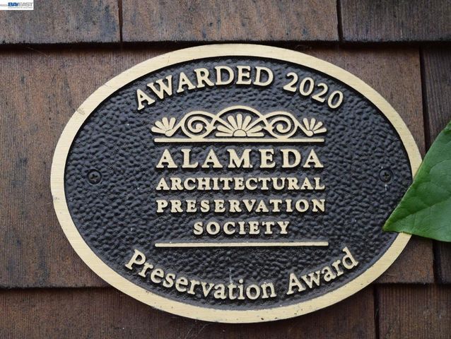 2860 Jackson St, Alameda, CA 94501