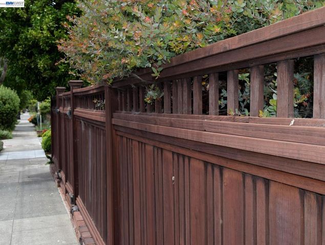 2860 Jackson St, Alameda, CA 94501