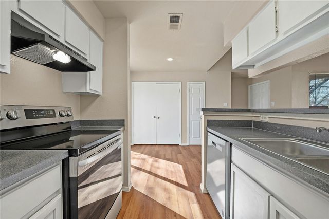7111 E Highway 290 E, Austin, TX 78723