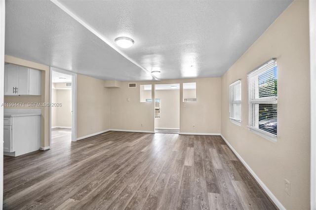 212 SW 11th St, Dania Beach, FL 33004