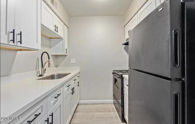 2942 N 34TH Place 12, Phoenix, AZ 85018