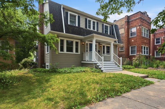 3829 W Addison Street, Chicago, IL 60618