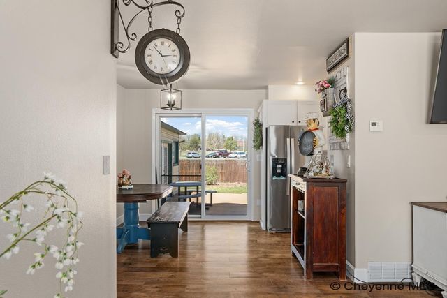 1151 LONG VALLEY RD, Cheyenne, WY 82001