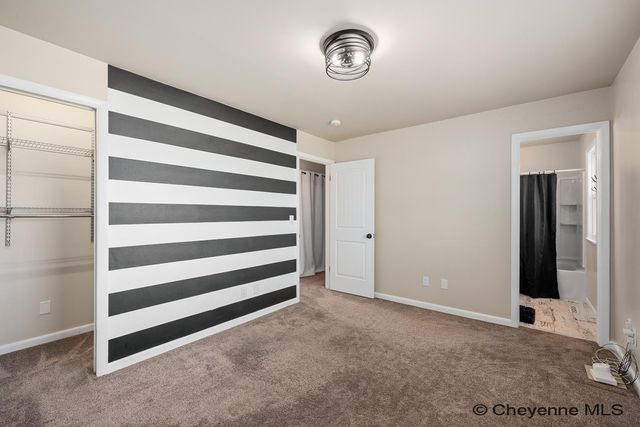 1151 LONG VALLEY RD, Cheyenne, WY 82001