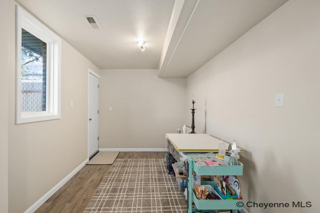 1151 LONG VALLEY RD, Cheyenne, WY 82001