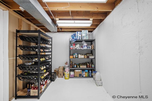 1151 LONG VALLEY RD, Cheyenne, WY 82001