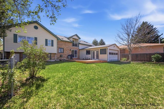 1151 LONG VALLEY RD, Cheyenne, WY 82001