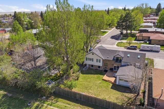 1151 LONG VALLEY RD, Cheyenne, WY 82001