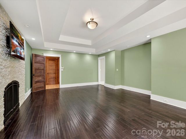 17928 Pages Pond Court, Davidson, NC 28036