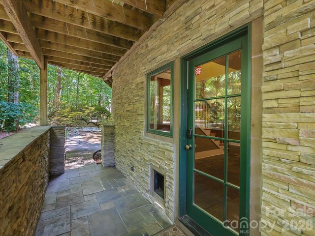 17928 Pages Pond Court, Davidson, NC 28036