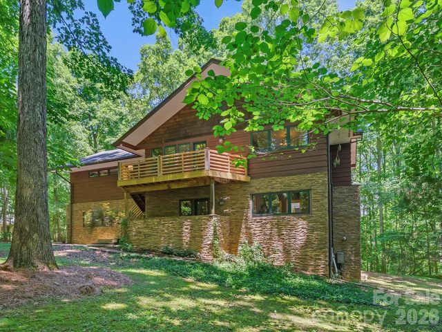 17928 Pages Pond Court, Davidson, NC 28036