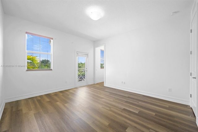 11941 Park Central 0, Royal Palm Beach, FL 33411