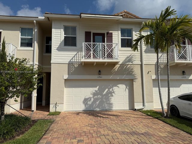 11941 Park Central 0, Royal Palm Beach, FL 33411