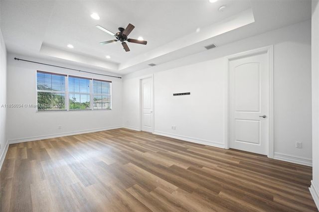 11941 Park Central 0, Royal Palm Beach, FL 33411