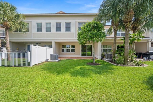 11941 Park Central 0, Royal Palm Beach, FL 33411