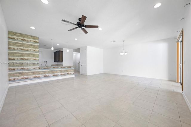 11941 Park Central 0, Royal Palm Beach, FL 33411