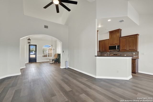 713 Mystic Breeze, Spring Branch, TX 78070