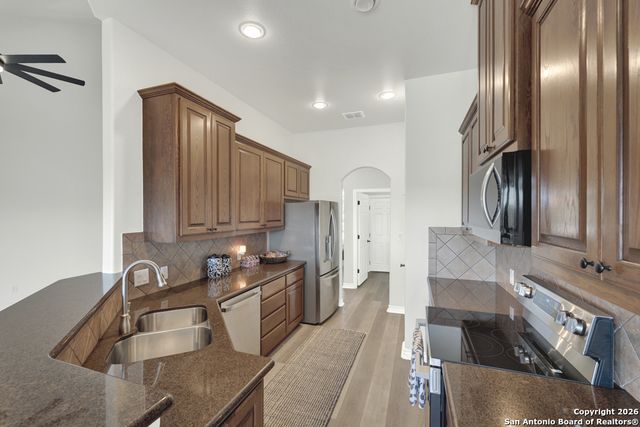 713 Mystic Breeze, Spring Branch, TX 78070