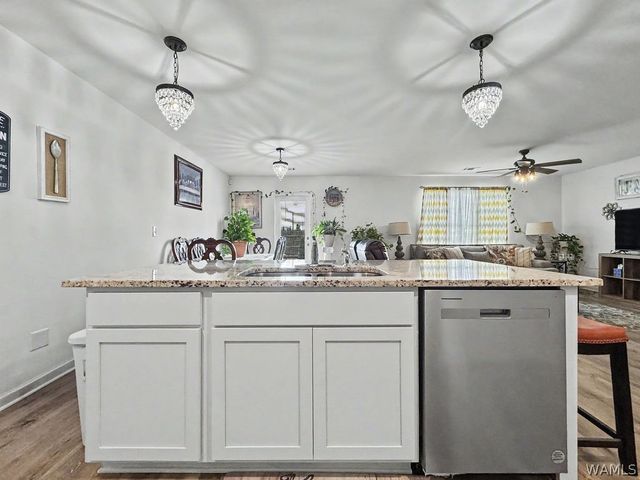 11572 Linna, Moundville, AL 35474