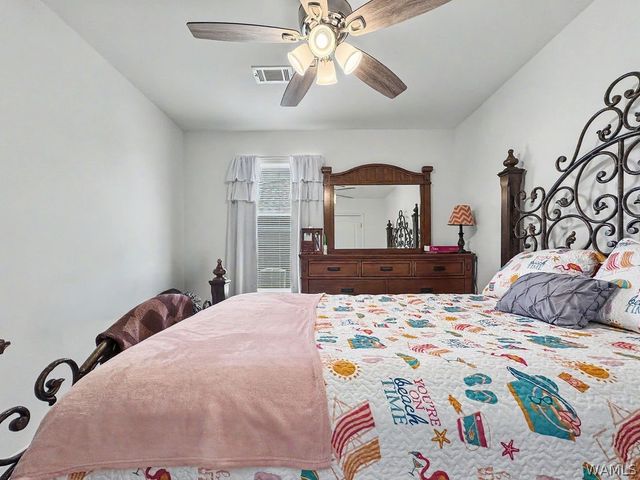 11572 Linna, Moundville, AL 35474