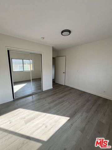 1132 S Oxford Avenue, Los Angeles, CA 90006