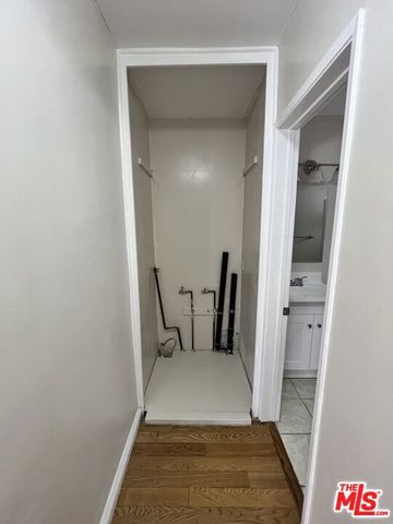 1132 S Oxford Avenue, Los Angeles, CA 90006