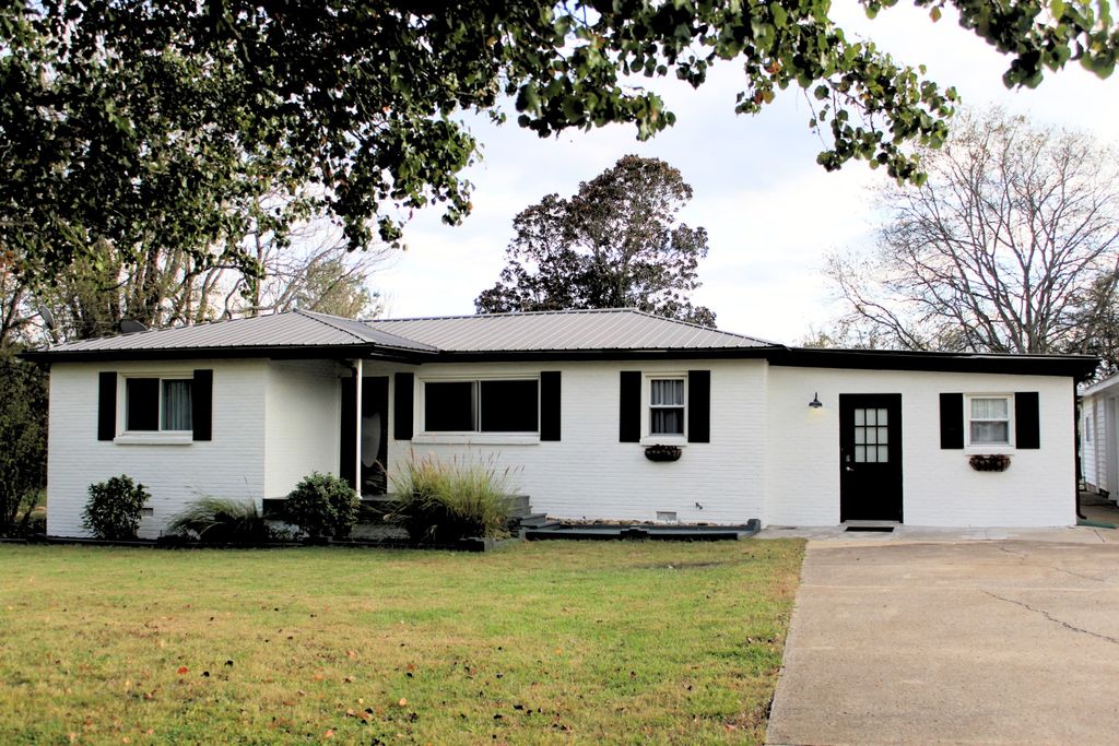 701 Morton Rd, Murfreesboro, TN 37128