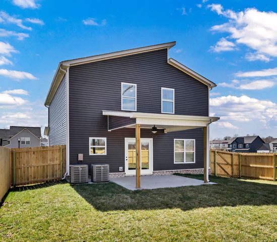 301 Wesson Dr, Clarksville, TN 37043