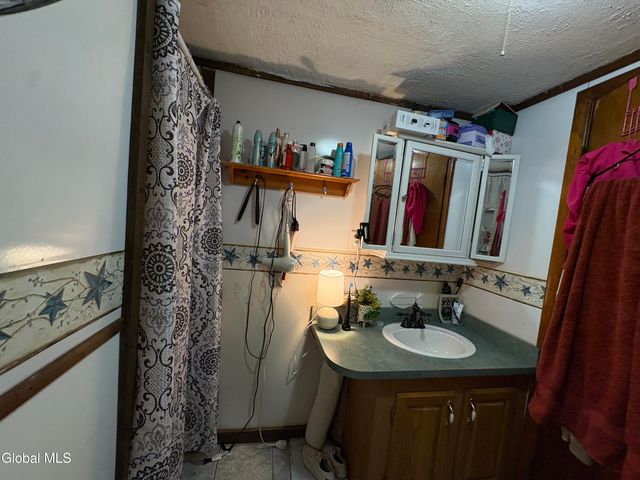 182 Beecher Road, Granville, NY 12832