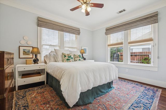 1705 California Street, Houston, TX 77006