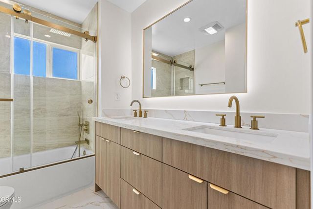 7552 Bloomington Avenue, Burbank, CA 91504