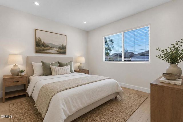7552 Bloomington Avenue, Burbank, CA 91504