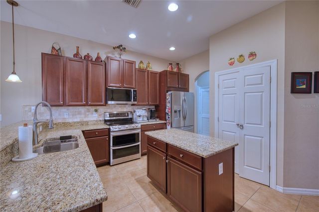 5371 LAYTON DRIVE, Venice, FL 34293