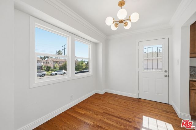 1321 Orange Grove Avenue, Glendale, CA 91205