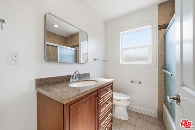 1321 Orange Grove Avenue, Glendale, CA 91205