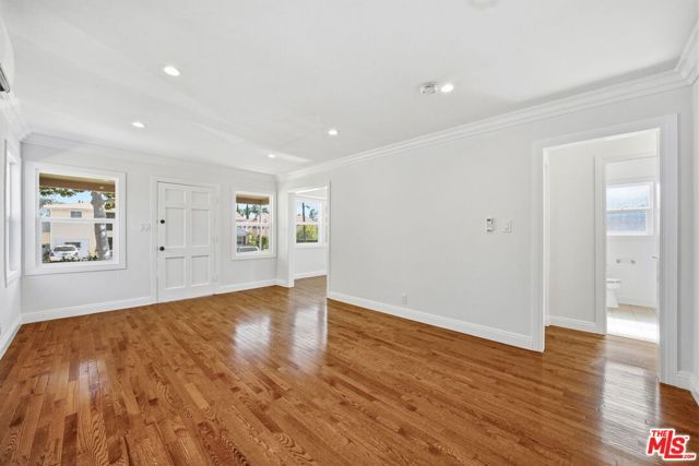 1321 Orange Grove Avenue, Glendale, CA 91205