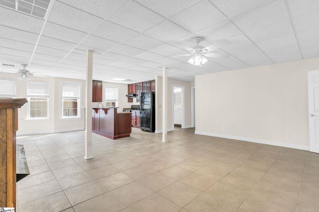 11 Country Squire Court, Greenville, SC 29615