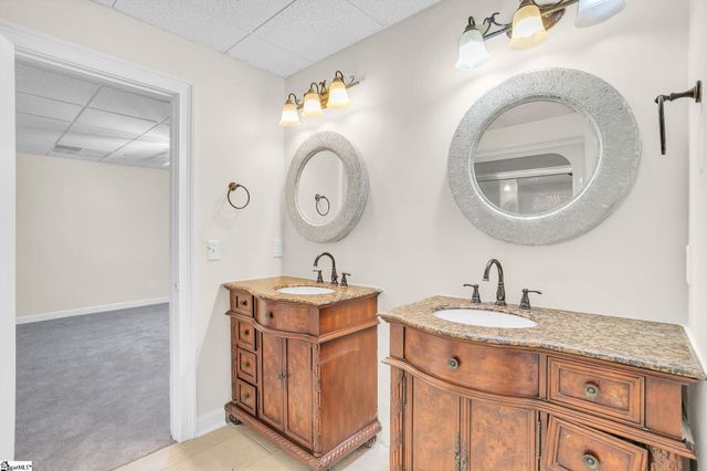 11 Country Squire Court, Greenville, SC 29615
