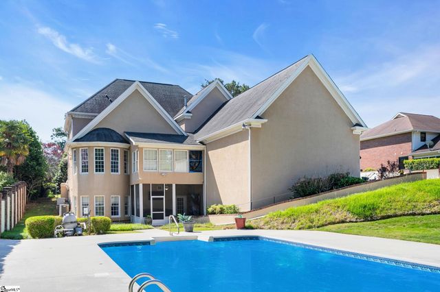 11 Country Squire Court, Greenville, SC 29615