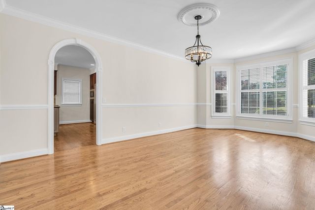 11 Country Squire Court, Greenville, SC 29615