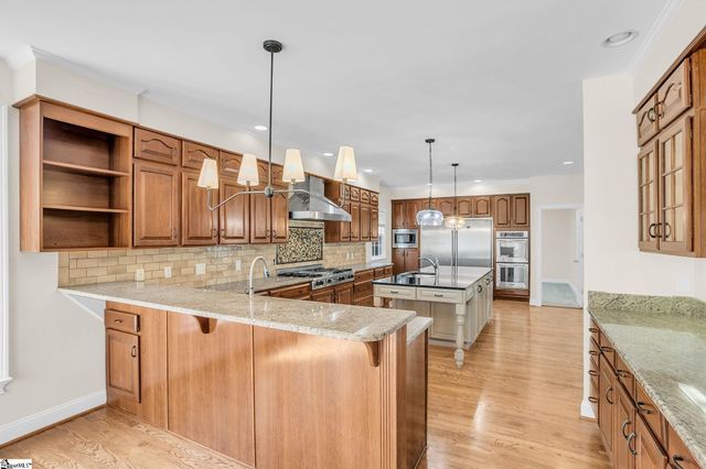 11 Country Squire Court, Greenville, SC 29615