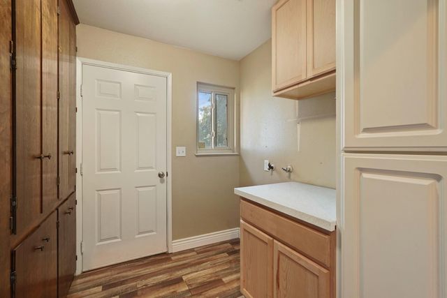 2539 E Woodson Rd, Acampo, CA 95220