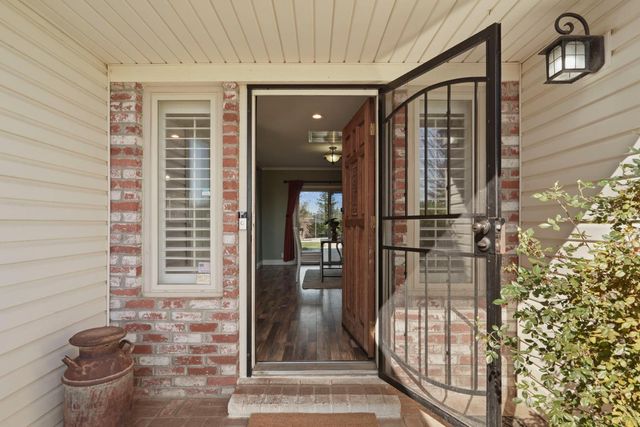 2539 E Woodson Rd, Acampo, CA 95220