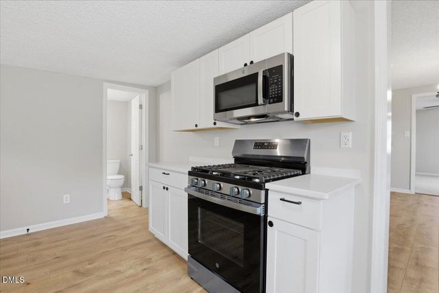 612 N 4th Street, Smithfield, NC 27577