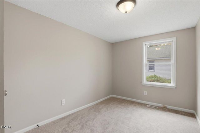 612 N 4th Street, Smithfield, NC 27577