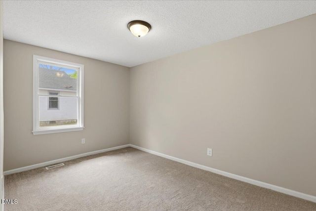 612 N 4th Street, Smithfield, NC 27577