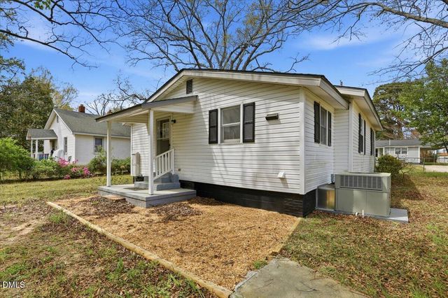 612 N 4th Street, Smithfield, NC 27577